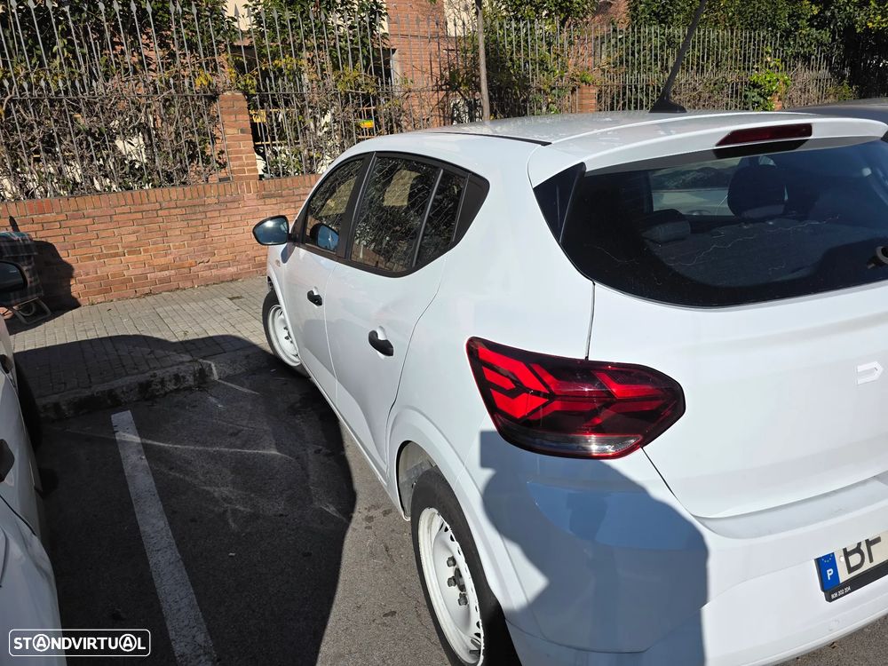 Dacia Sandero - 3