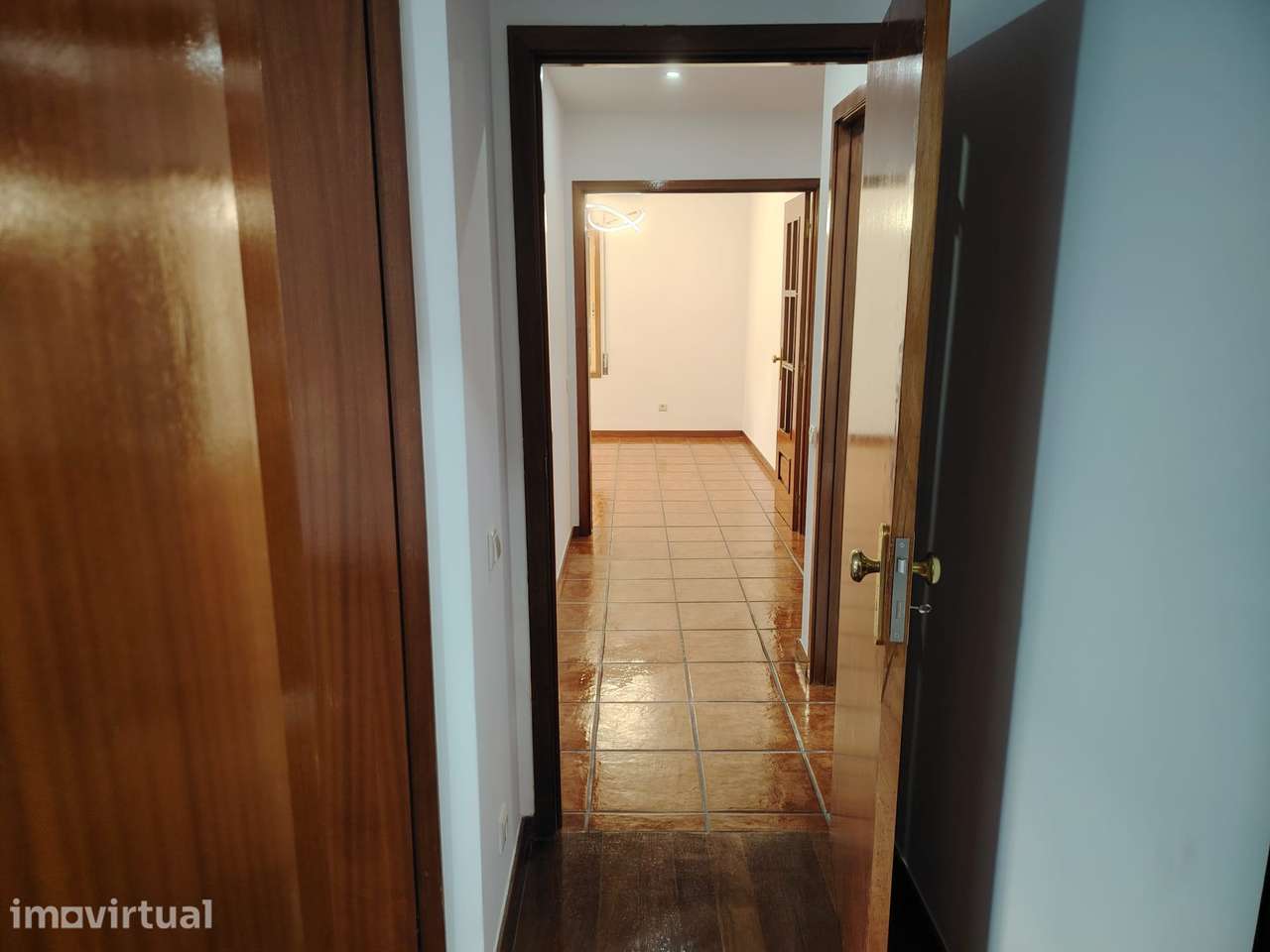 Apartamento T2 lugar de garagem, Canidelo, Vila Nova de Gaia - Grande imagem: 2/18
