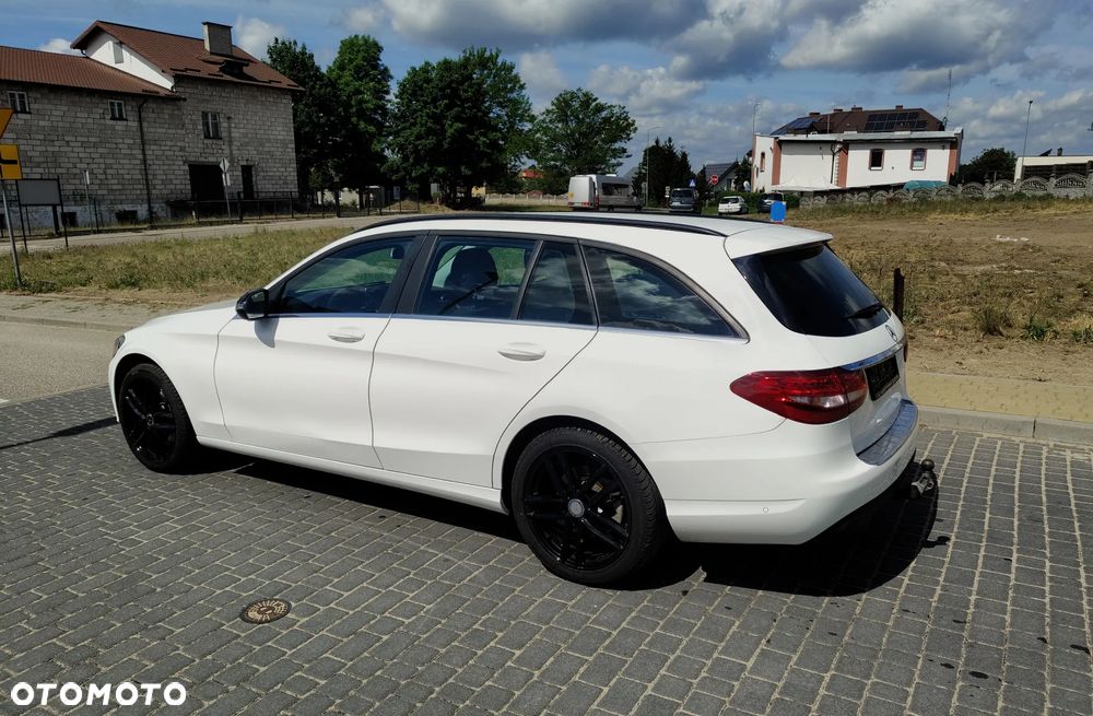 Mercedes-Benz Klasa C 200 d 9G-TRONIC - 4