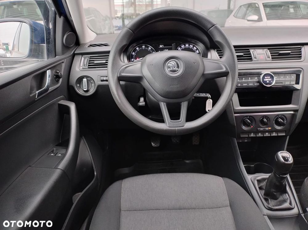 Skoda RAPID - 20