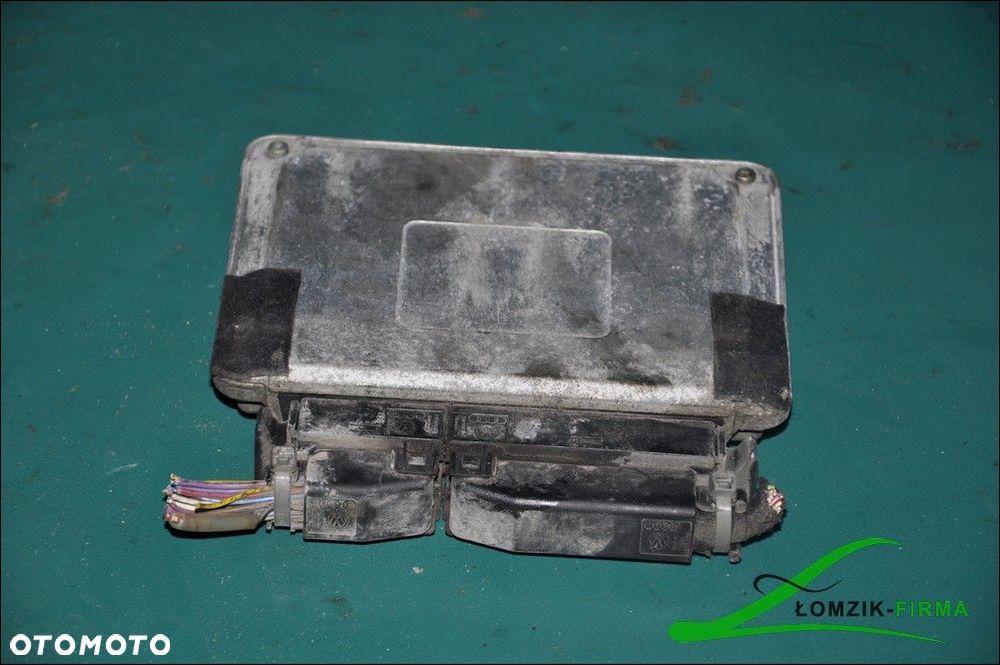 KOMPUTER SILNIKA VOLKSWAGEN GOLF IV 1.4 16V - 3
