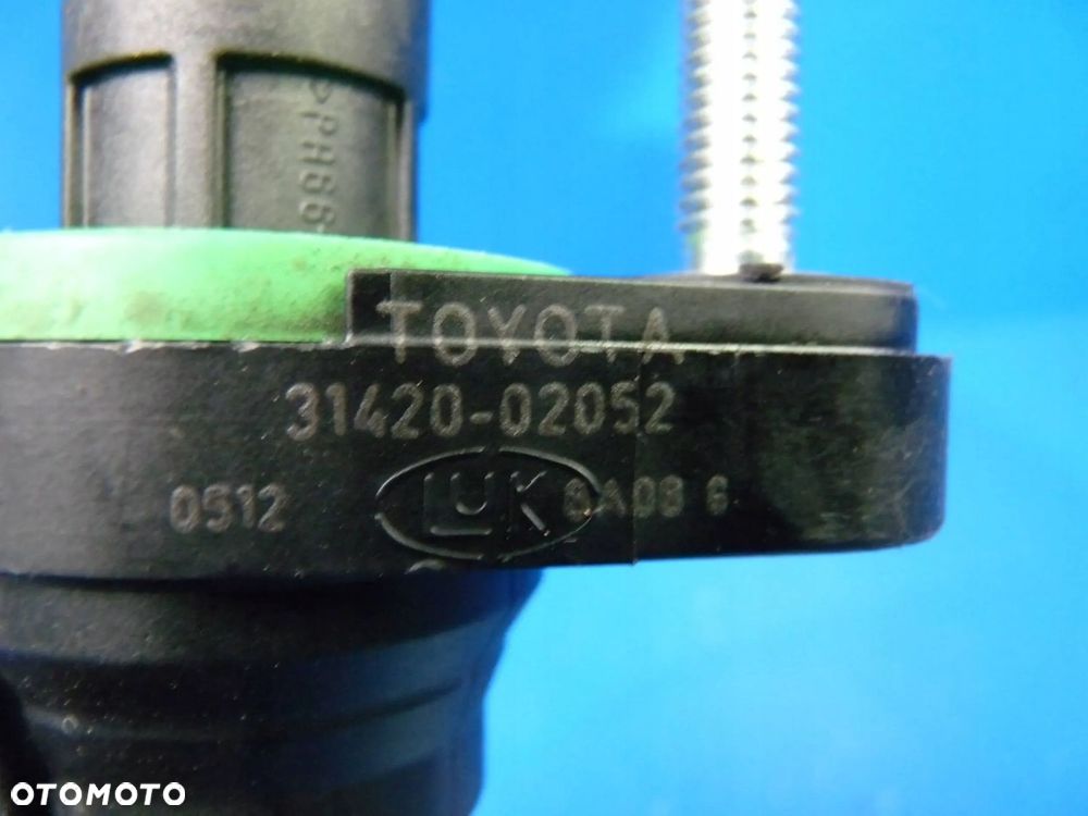 Toyota Avensis T27 LIFT T29 POMPKA SPRZĘGŁA - 2