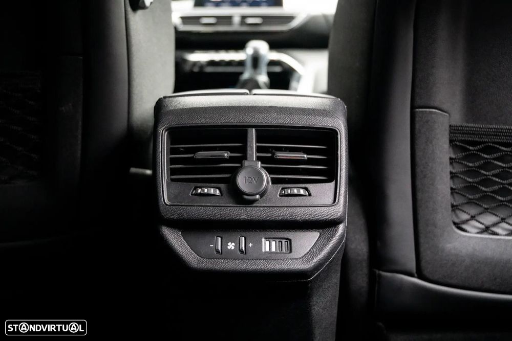 Peugeot 5008 1.6 BlueHDi Allure - 33