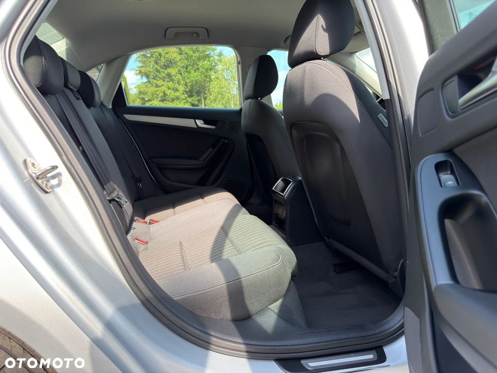 Audi A4 Limousine 1.8 TFSI Attraction - 36