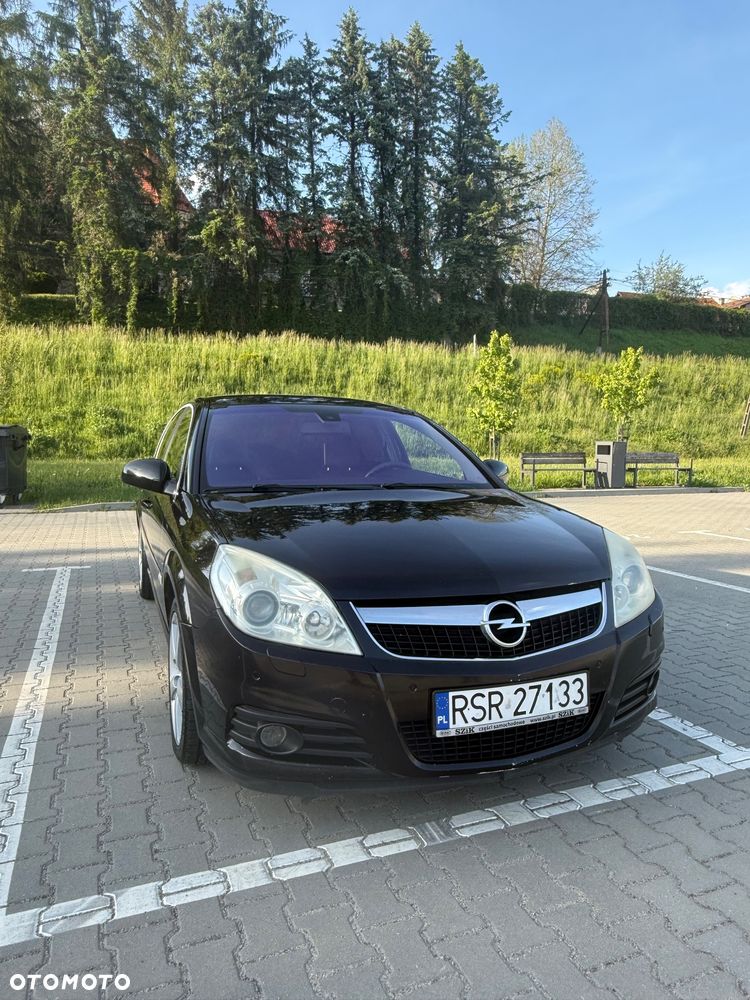Opel Vectra 1.9 CDTI DPF Cosmo Plus - 2