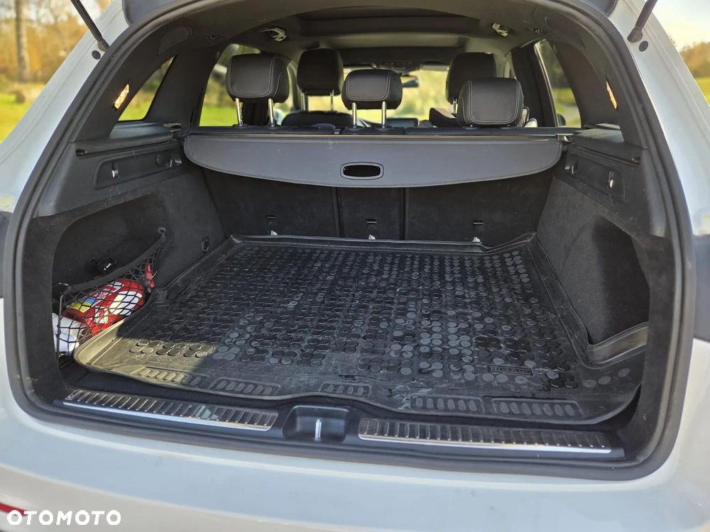 Mercedes-Benz GLC - 6