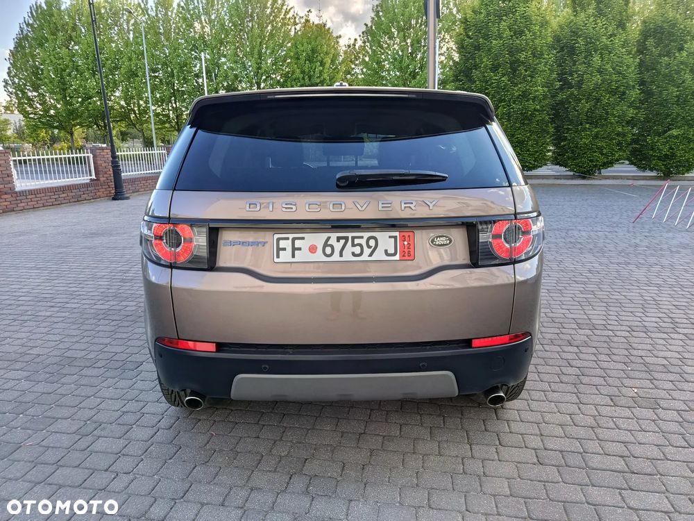 Land Rover Discovery Sport TD4 HSE Luxury - 13