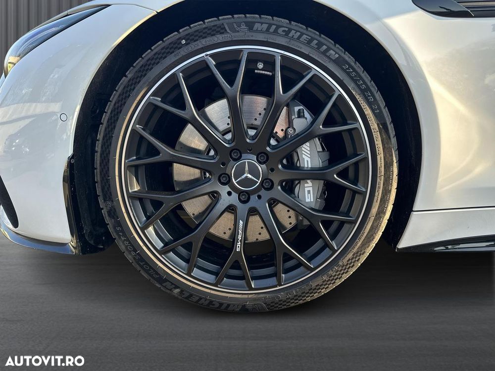 Mercedes-Benz SL 43 AMG - 12