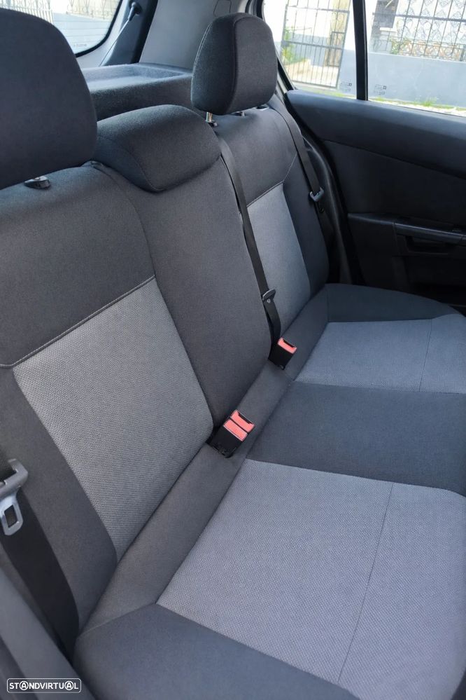 Opel Astra 1.3 CDTI Cosmo - 12