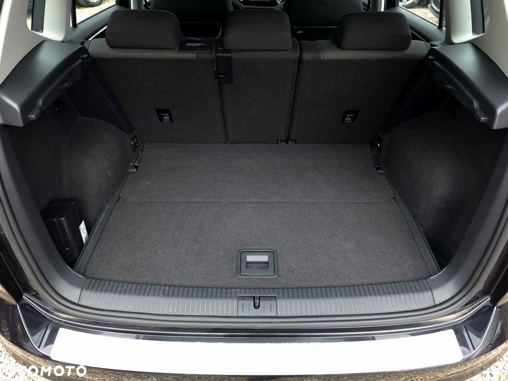 Volkswagen Golf Sportsvan - 37