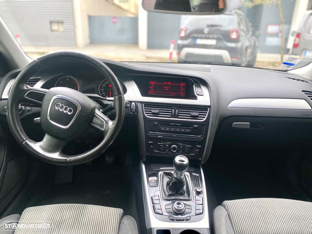 Audi A4 Avant - 13