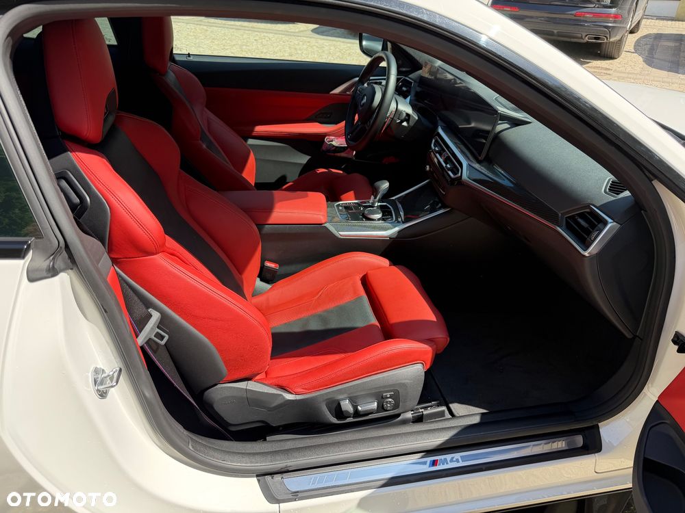 BMW M4 Competition M xDrive - 14