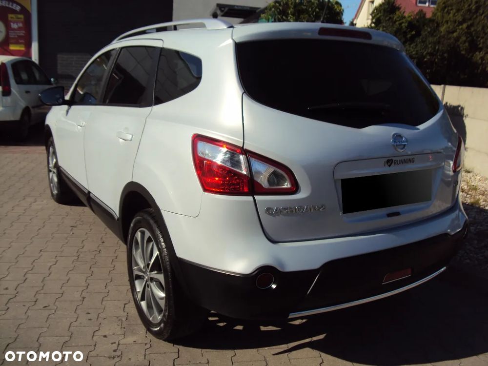 Nissan Qashqai+2 2.0 dCi DPF tekna - 11