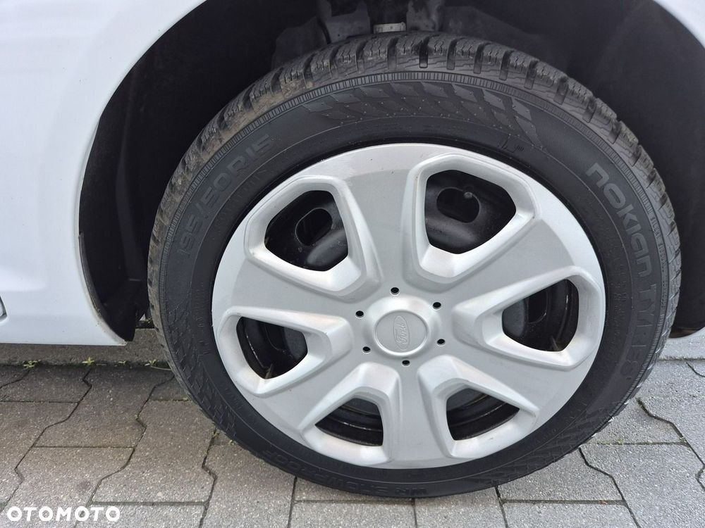 Ford Fiesta 1.25 Ghia EU5 - 36