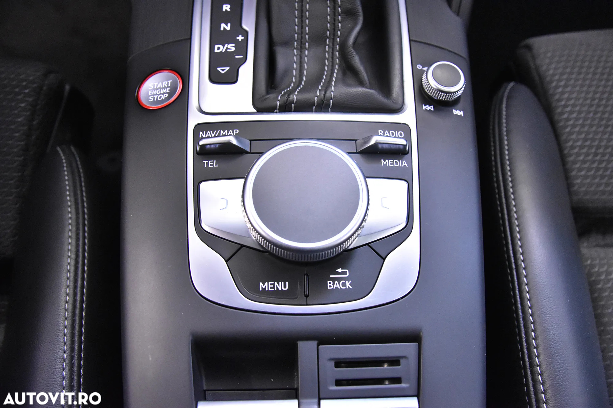 Audi S3 Sportback S tronic - 17