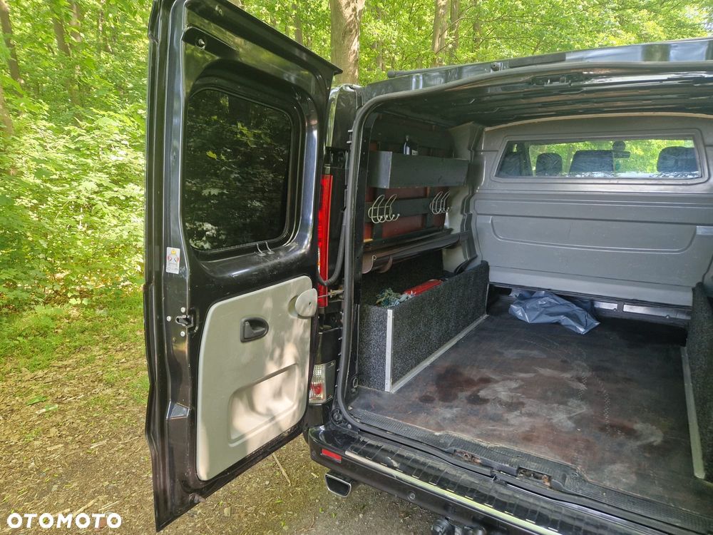Opel Vivaro - 14
