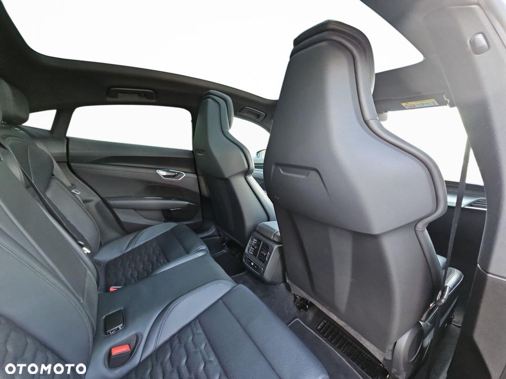 Audi e-tron GT 60 93kWh Quattro - 30