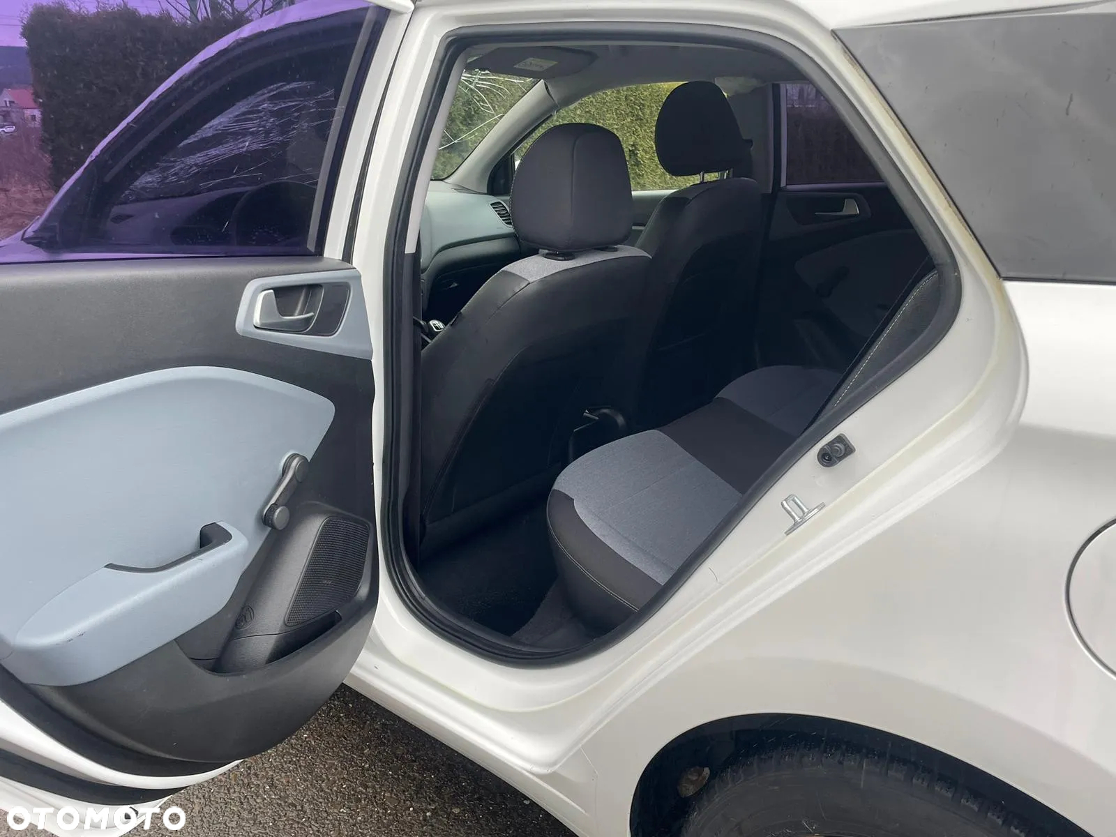 Hyundai i20 1.1 CRDi BlueDrive Fresh - 12