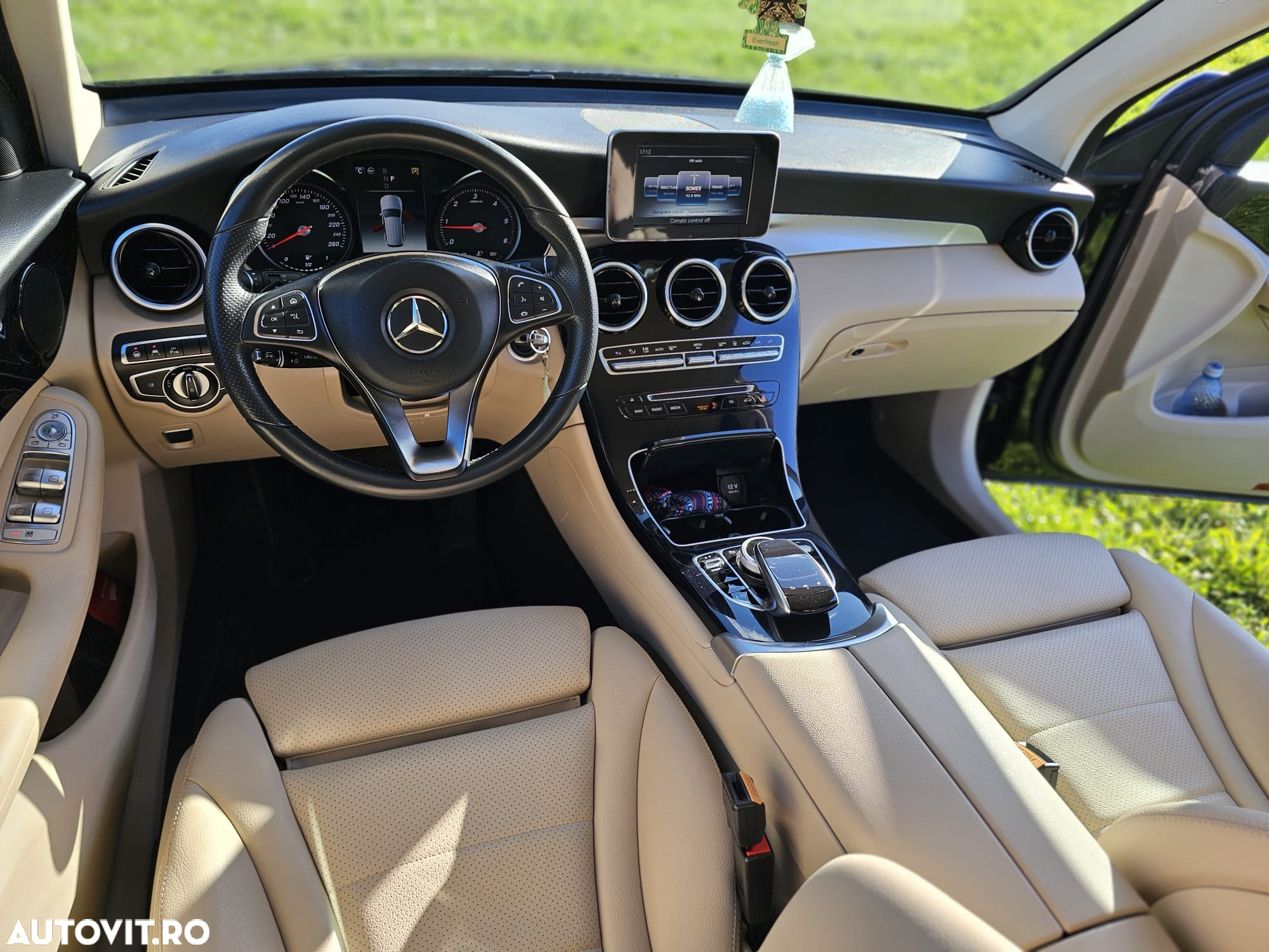 Mercedes-Benz GLC 250 d 4MATIC - 8