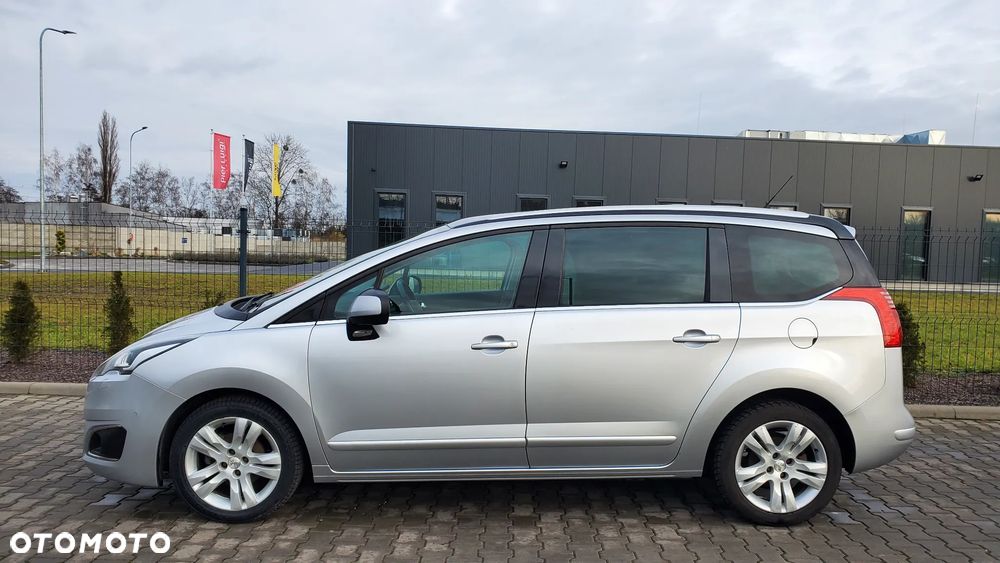 Peugeot 5008 e-HDI 115 ETG6 Stop&Start Active - 17