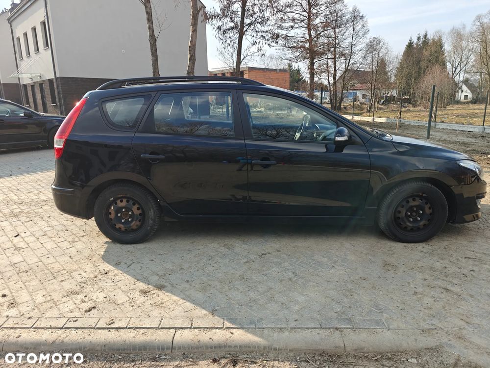 Hyundai i30 i30cw 1.6 CRDi Edition Plus - 2