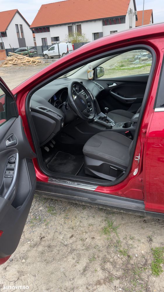 Ford Focus ver-2-0-tdci-titanium - 4