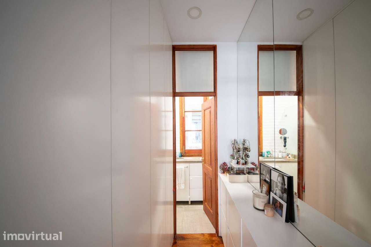APARTAMENTO T2+1 COM VARANDA EM PICOAS, SALDANHA - Grande imagem: 3/14