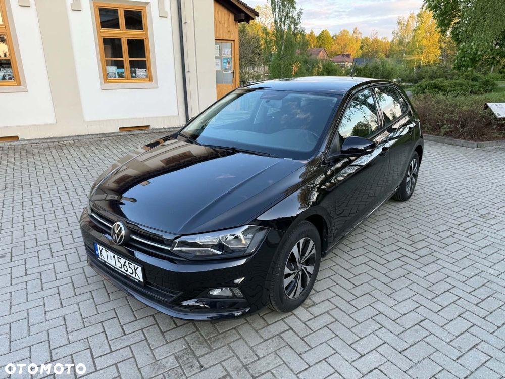 Volkswagen Polo - 1