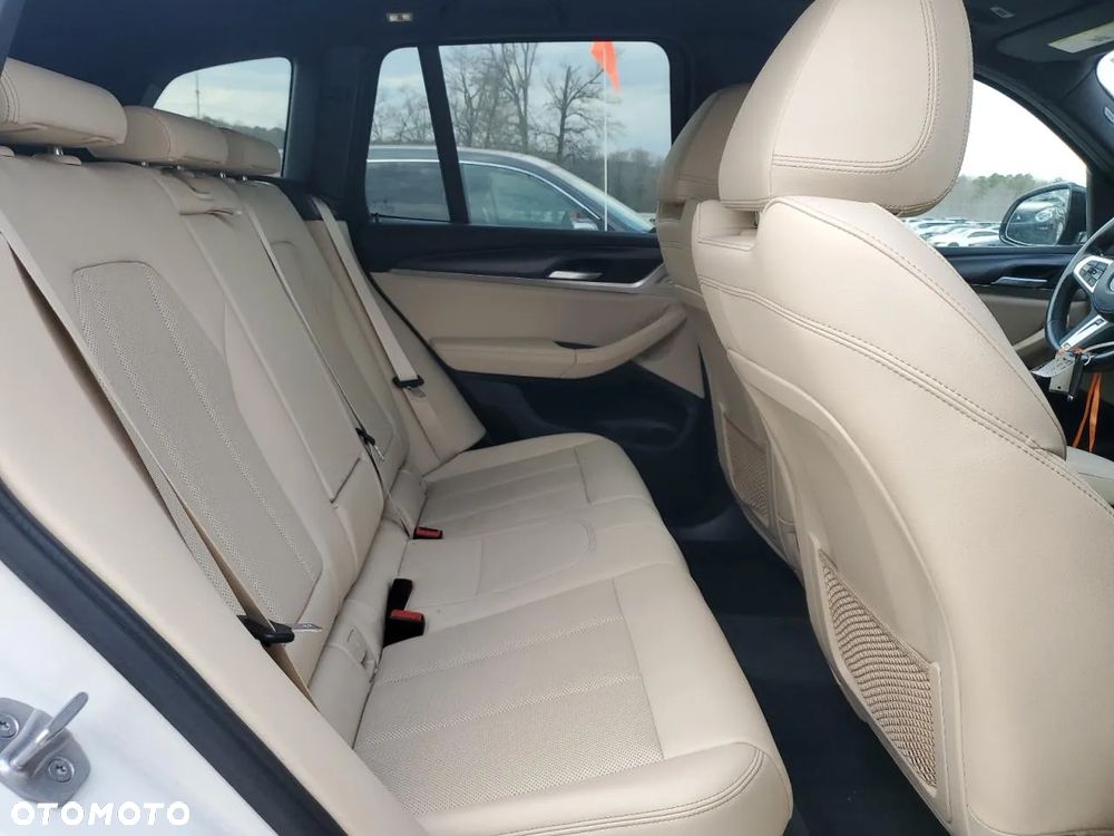 BMW X3 xDrive30i Luxury Line sport - 10