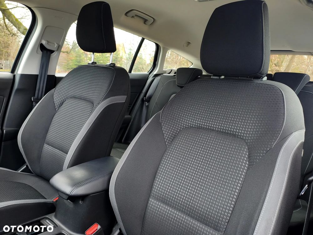 Ford Focus SW 1.5 TDCi DPF S&S Trend - 26