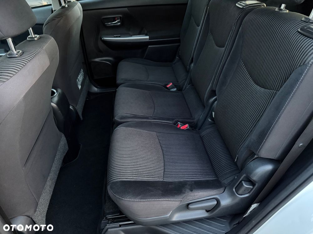 Toyota Prius+ (Hybrid) Comfort - 30