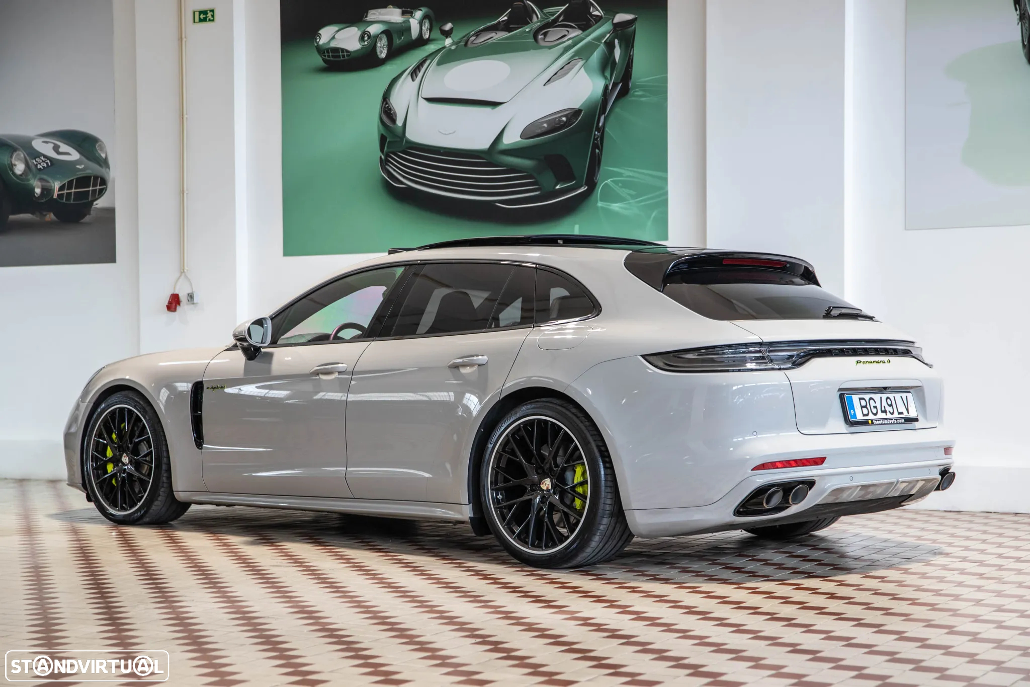 Porsche Panamera Sport Turismo 4 E-Hybrid - 3