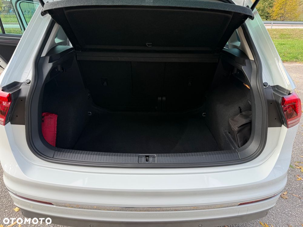 Volkswagen Tiguan 2.0 TDI SCR R-Line - 15