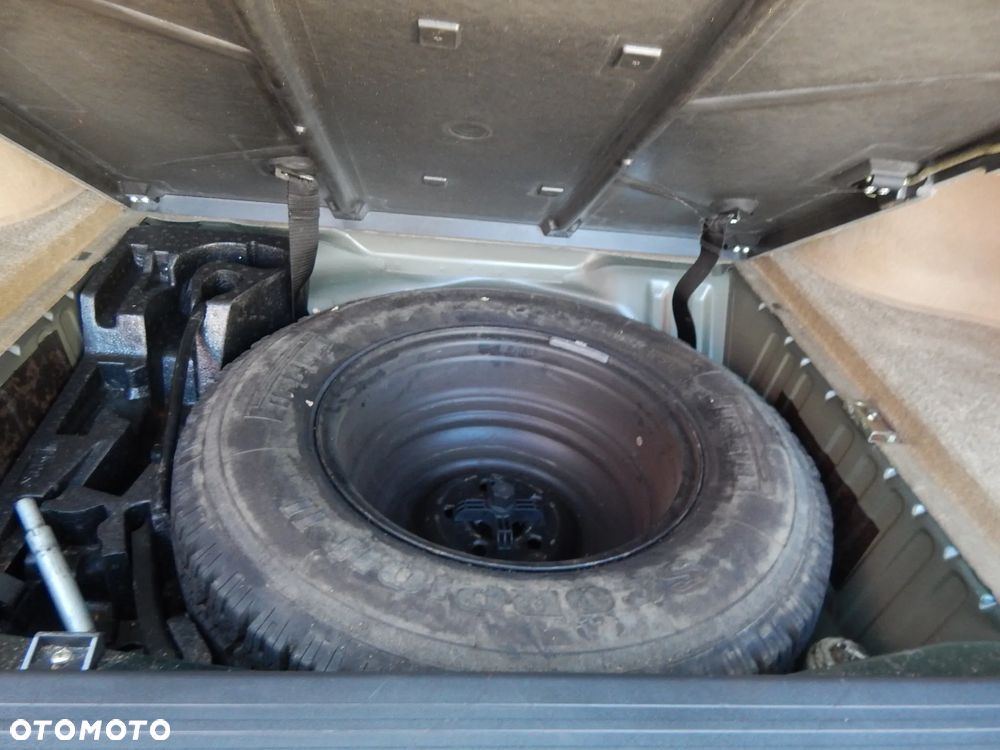 Land Rover Range Rover - 15