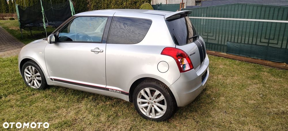 Suzuki Swift 1.3 Sunlight Edition - 23