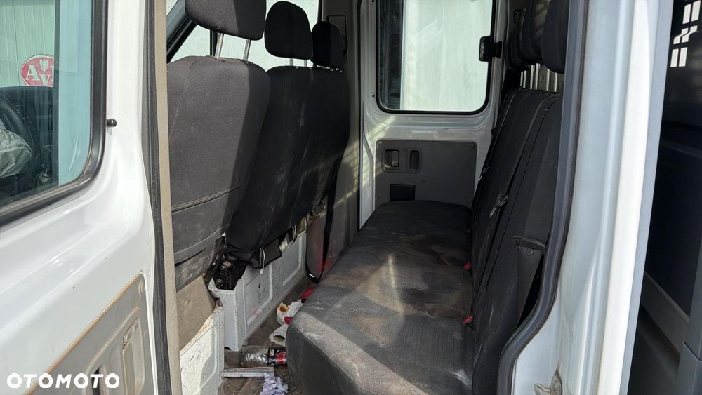 Mercedes-Benz Sprinter - 6
