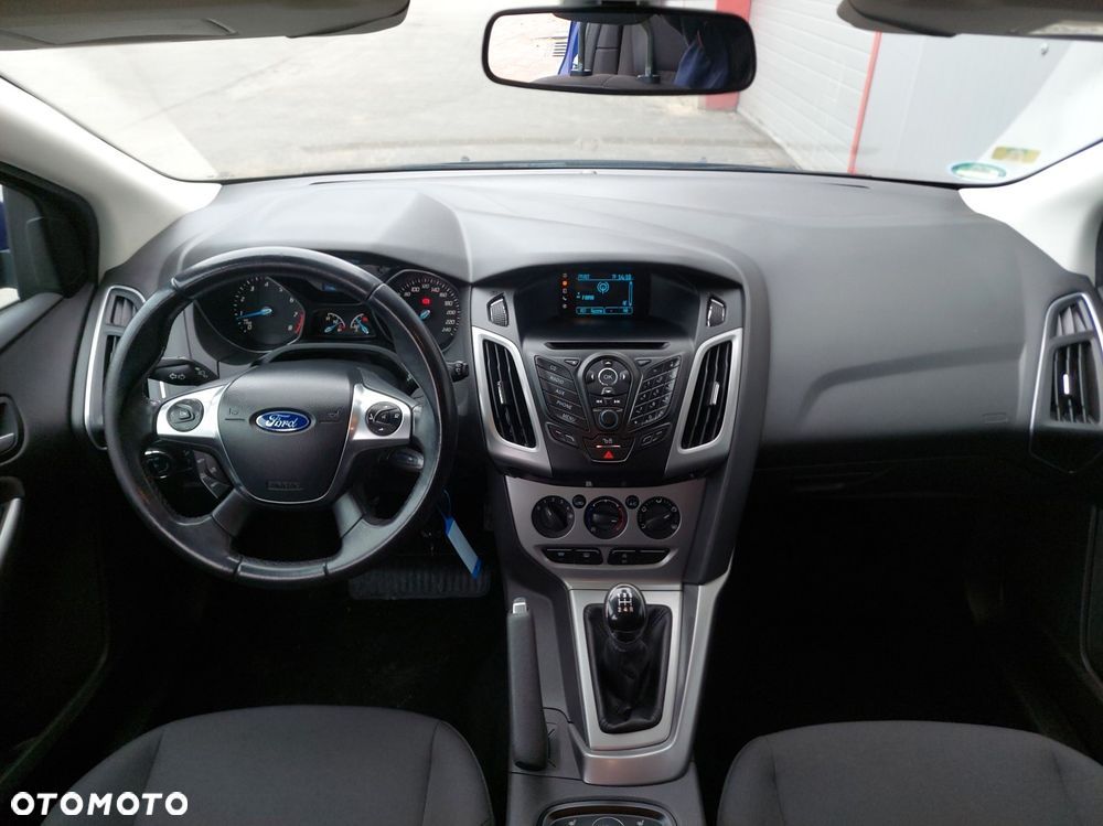 Ford Focus - 19