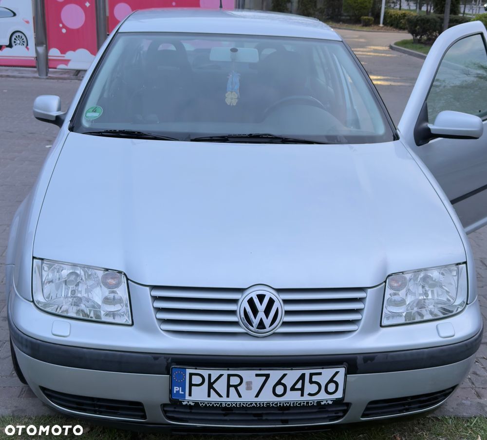 Volkswagen Bora 1.4 Basis - 2