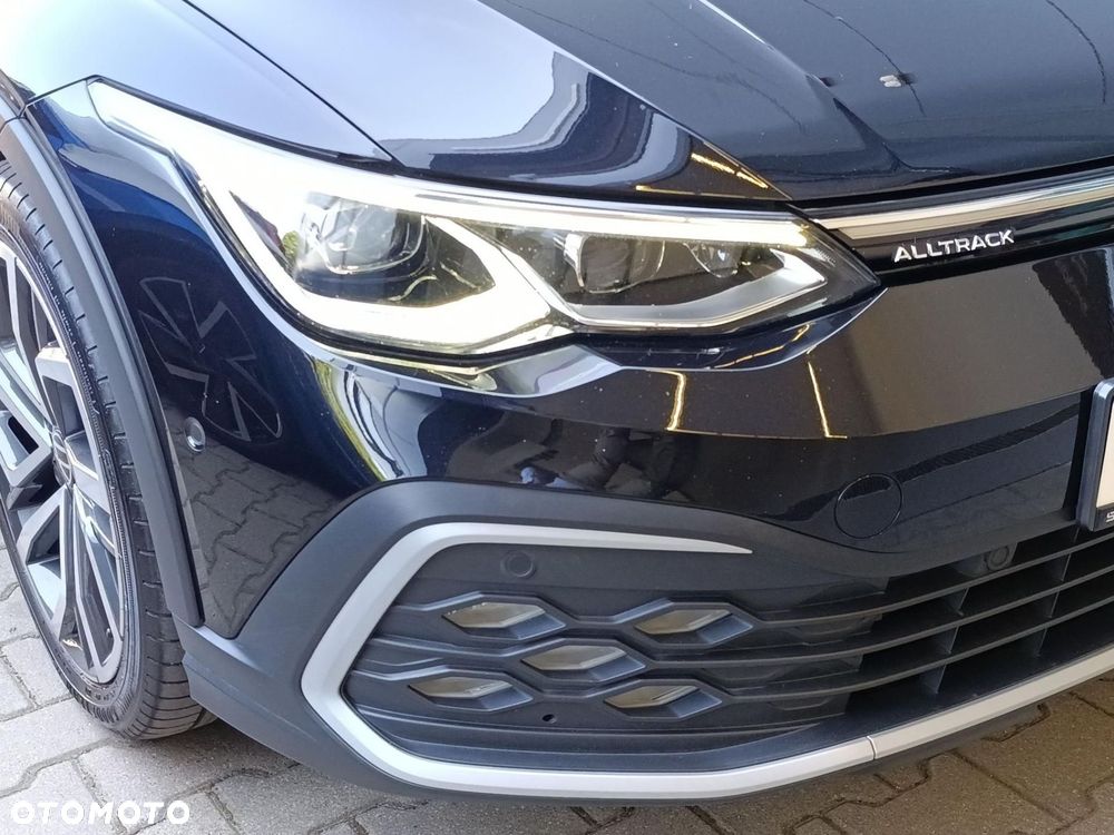 Volkswagen Golf - 17