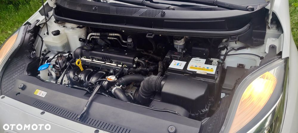 Hyundai ix20 1.4 blue YES Silver - 15