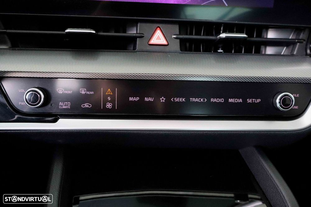 Kia Sportage 1.6 T-GDi PHEV Tech - 38