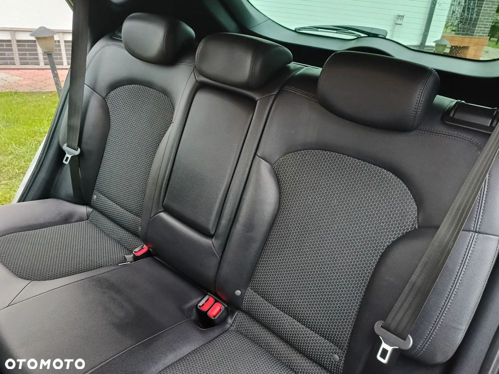 Hyundai ix35 2.0 2WD Style - 18