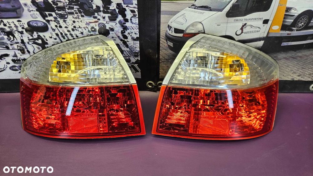 Lampa Lampy Tyl Tylne Lewa Prawa Komplet AUDI A4 B6 Sedan Depo - 1