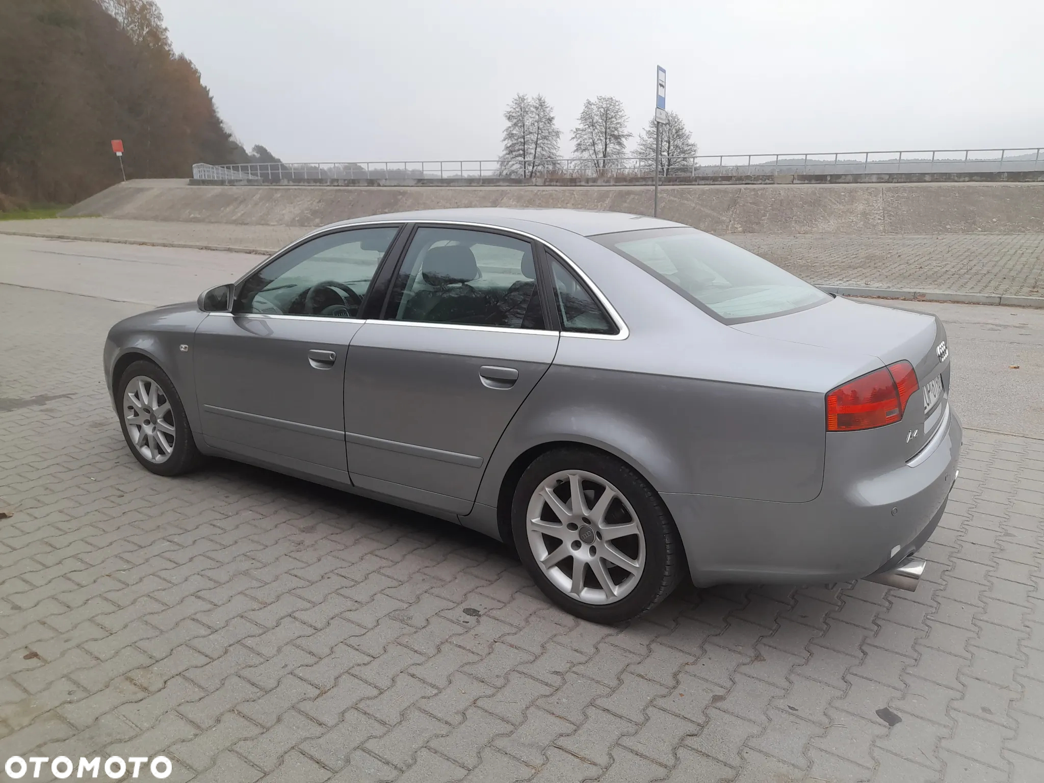 Audi A4 1.8 T quattro - 4