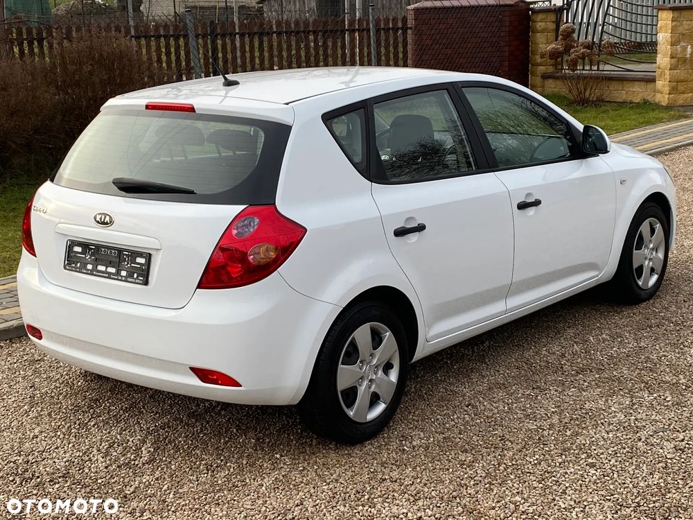 Kia Ceed 1.4 CVVT EX - 11