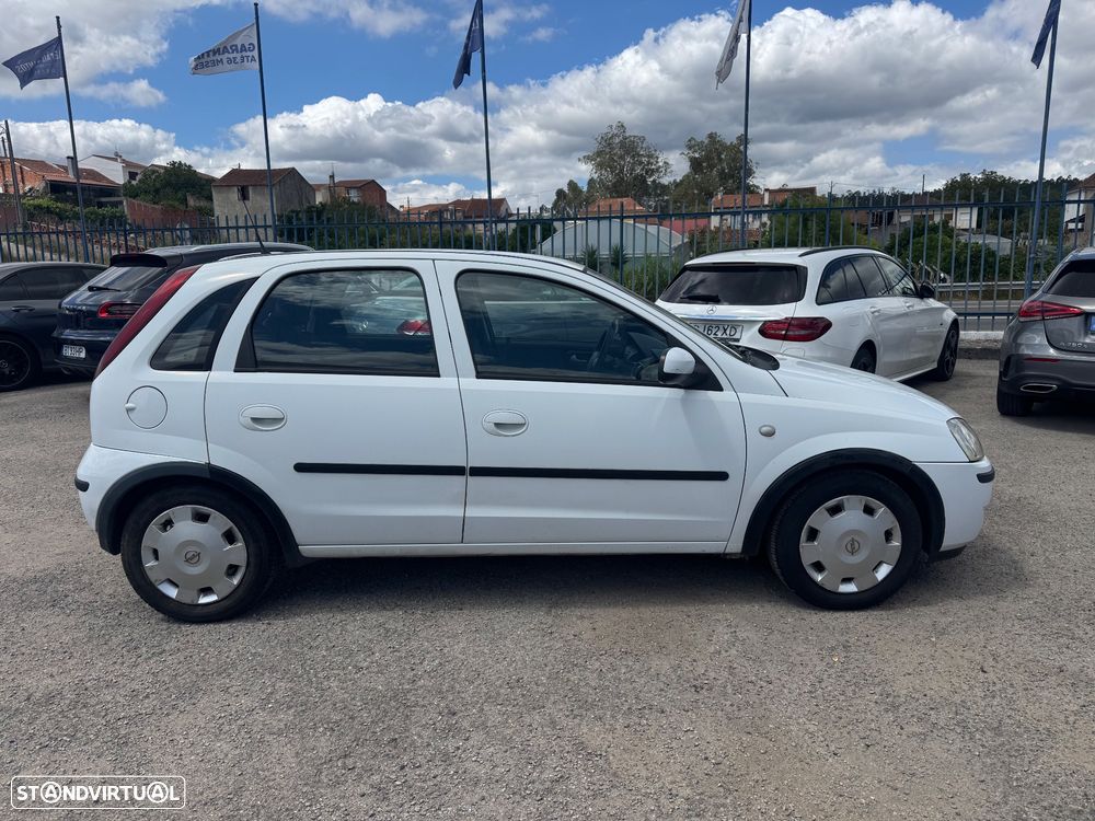 Opel Corsa 1.3 CDTi First - 4