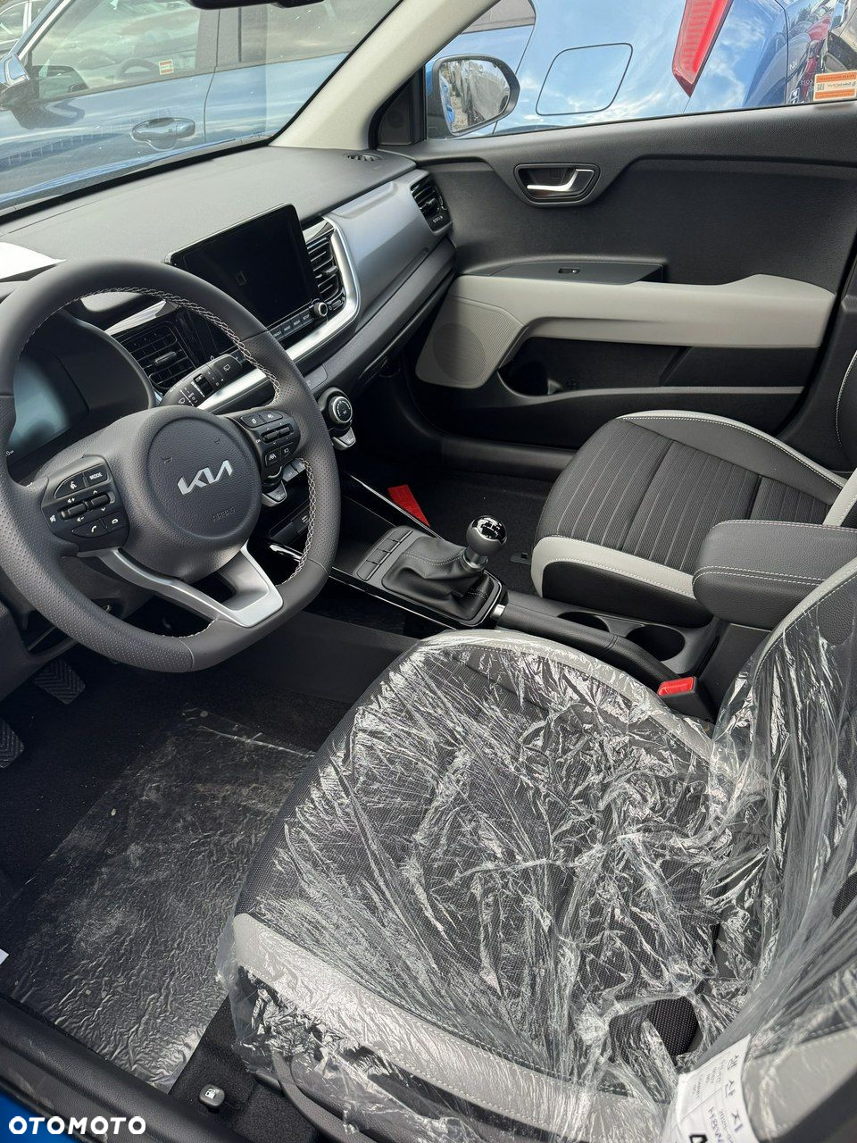 Kia Stonic - 10