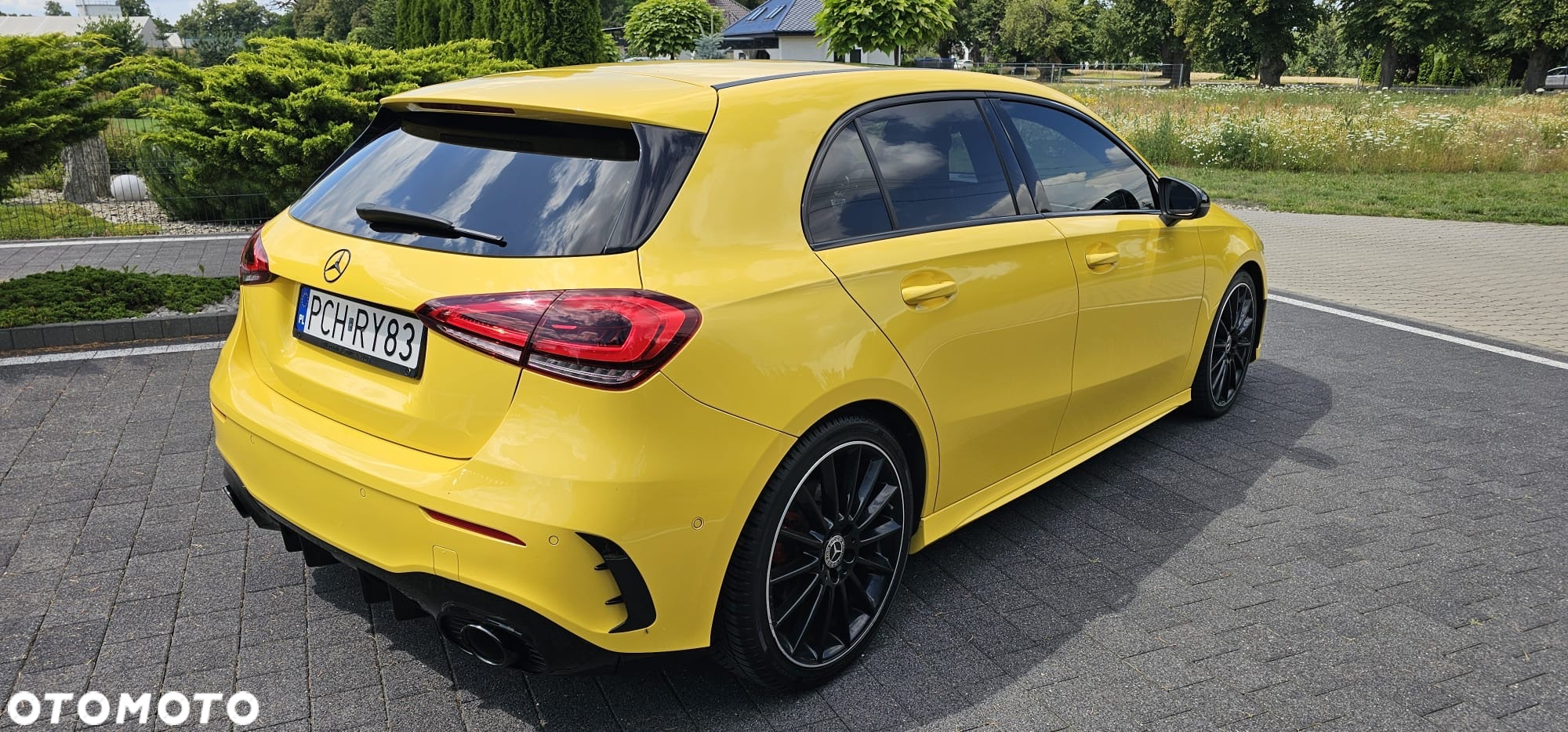 Mercedes-Benz Klasa A 200 AMG Line 7G-DCT - 3