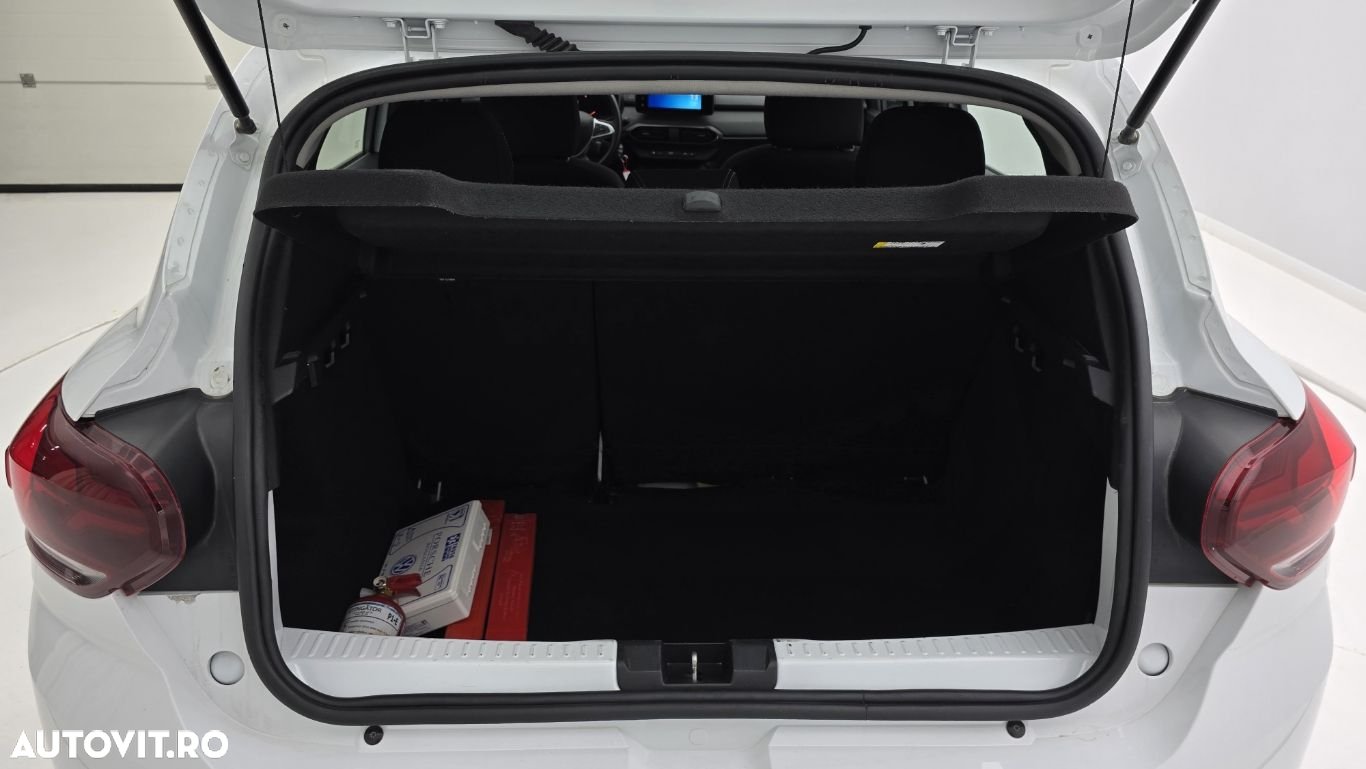 Dacia Sandero TCe 90 MT6 Comfort - 25