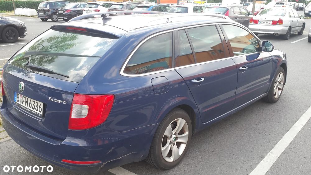 Skoda Superb 2.0 TDI Ambition - 5